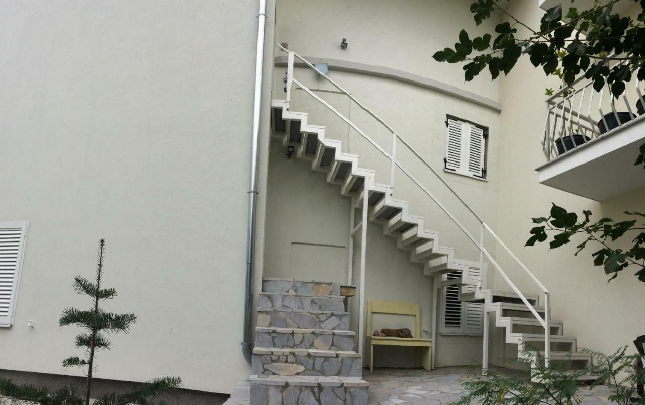 Apartman Lavandin Чизичі Екстер'єр фото